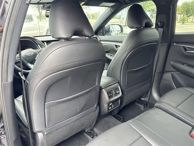 2022 INFINITI QX55 Luxe 11