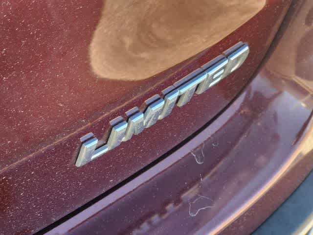 Thumbnail: 2017 Toyota Highlander - 7