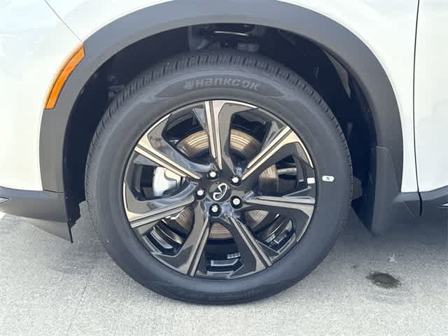 Thumbnail: 2026 INFINITI QX60 - 7