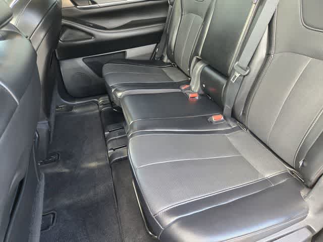 Thumbnail: 2023 INFINITI QX60 - 11