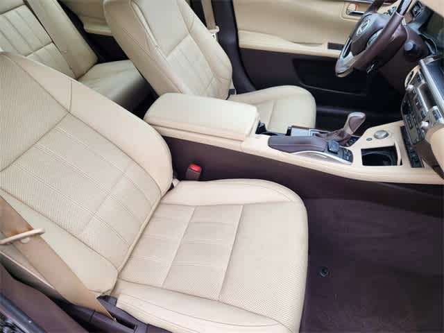 Thumbnail: 2016 Lexus ES - 14