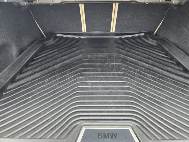 Thumbnail: 2021 BMW 3 Series - 19