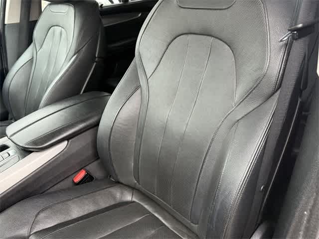 Thumbnail: 2015 BMW X5 - 11