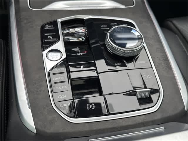 Thumbnail: 2023 BMW X7 - 20