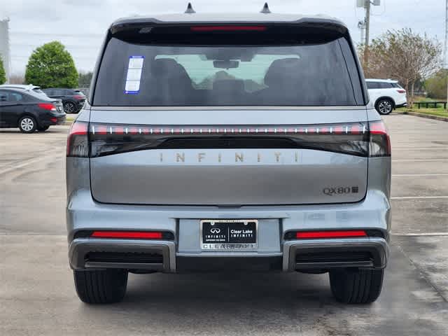 Thumbnail: 2026 INFINITI QX80 - 5
