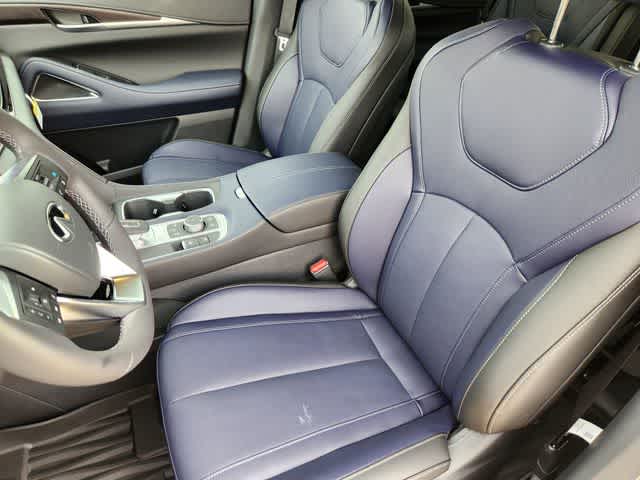 Thumbnail: 2026 INFINITI QX60 - 11