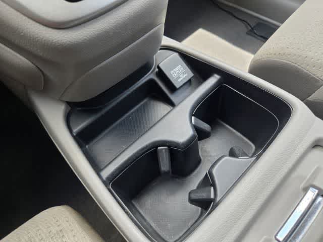 Thumbnail: 2014 Honda CR-V - 19
