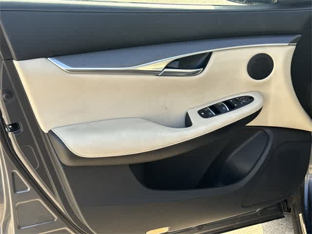 Thumbnail: 2022 INFINITI QX50 - 8