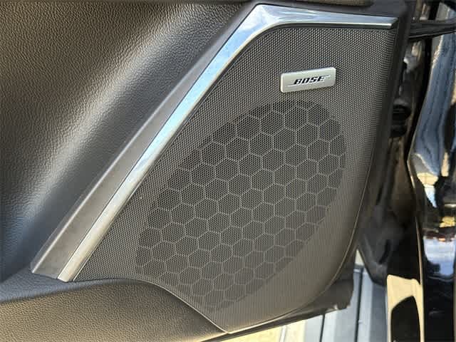 Thumbnail: 2016 Cadillac Escalade - 10