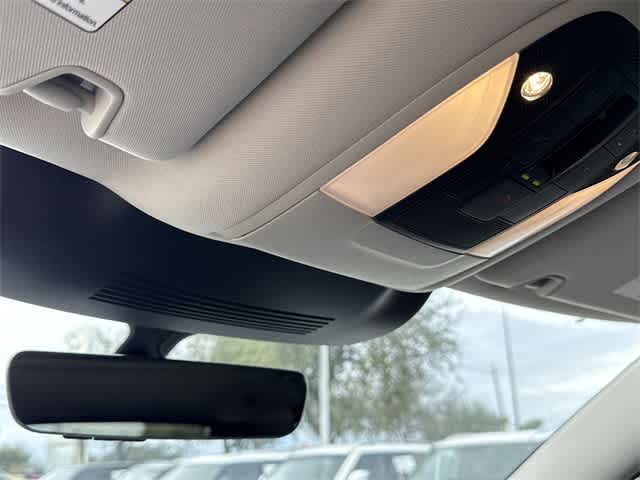 Thumbnail: 2026 INFINITI QX60 - 25