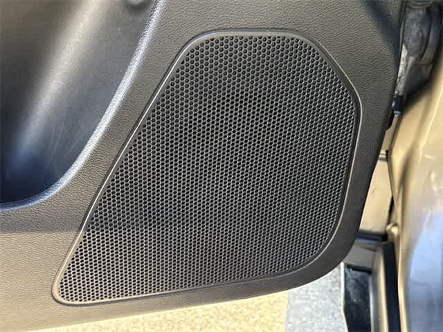 Thumbnail: 2016 Jeep Cherokee - 9