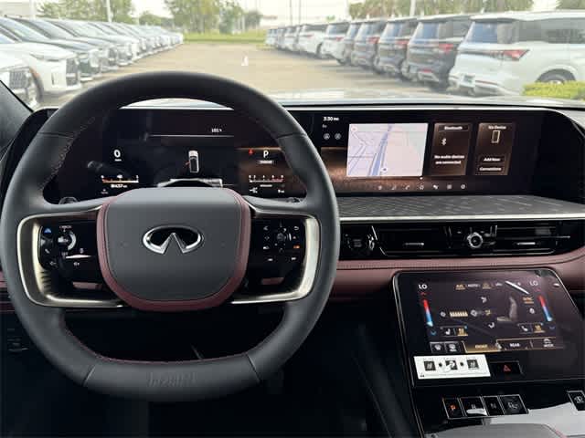 Thumbnail: 2026 INFINITI QX80 - 18