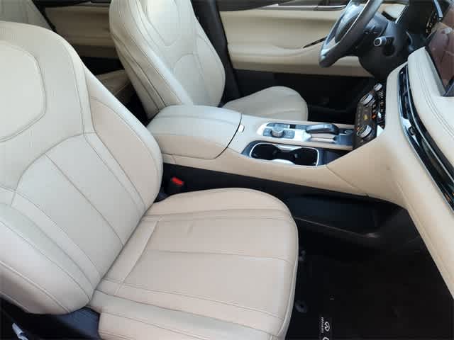 Thumbnail: 2023 INFINITI QX60 - 14