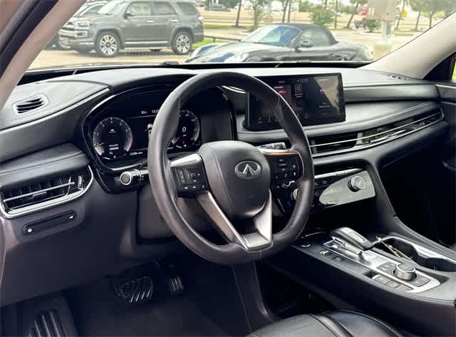 Thumbnail: 2022 INFINITI QX60 - 10