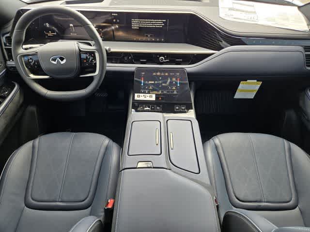 Thumbnail: 2026 INFINITI QX80 - 10