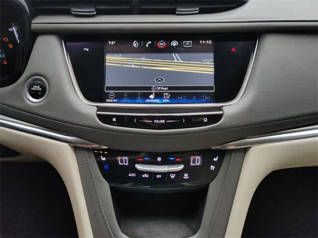 Thumbnail: 2017 Cadillac XT5 - 16