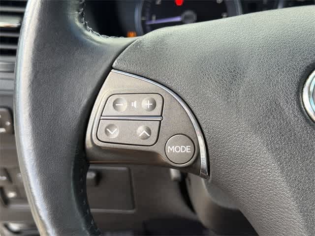 Thumbnail: 2011 Lexus ES - 20