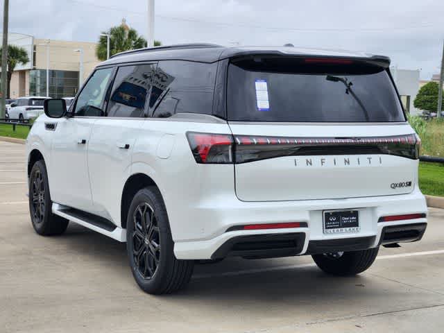 Thumbnail: 2026 INFINITI QX80 - 4