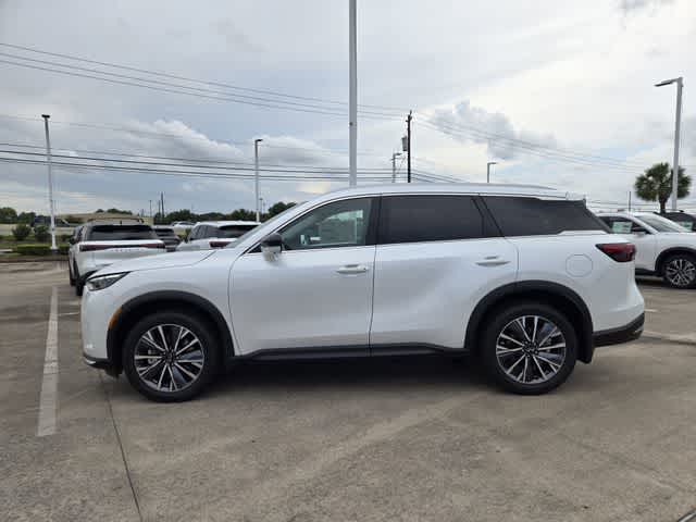 Thumbnail: 2027 INFINITI QX60 - 3