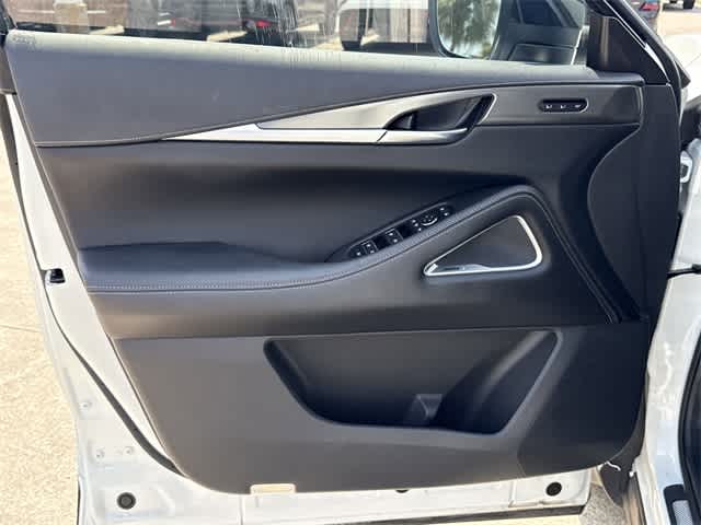 Thumbnail: 2025 INFINITI QX60 - 8