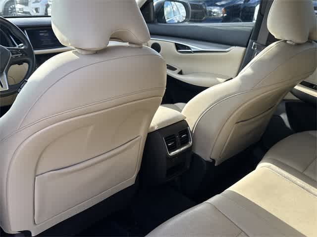 Thumbnail: 2022 INFINITI QX50 - 13