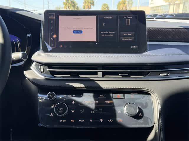 Thumbnail: 2026 INFINITI QX60 - 19