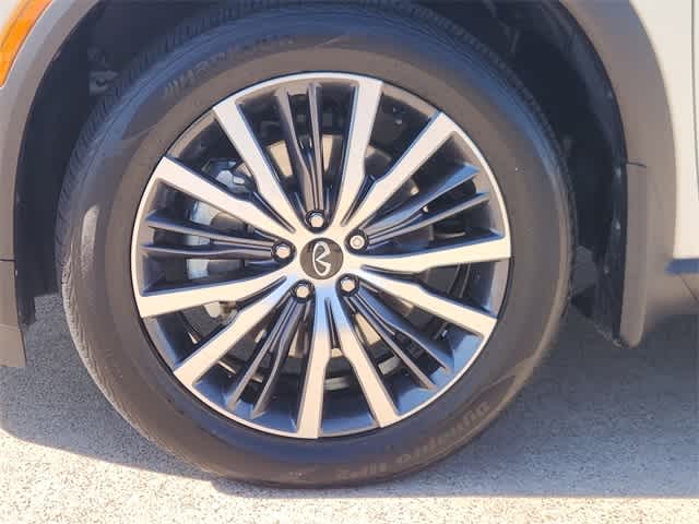 Thumbnail: 2024 INFINITI QX60 - 9