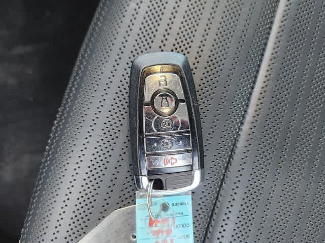 Thumbnail: 2024 Lincoln Nautilus - 20