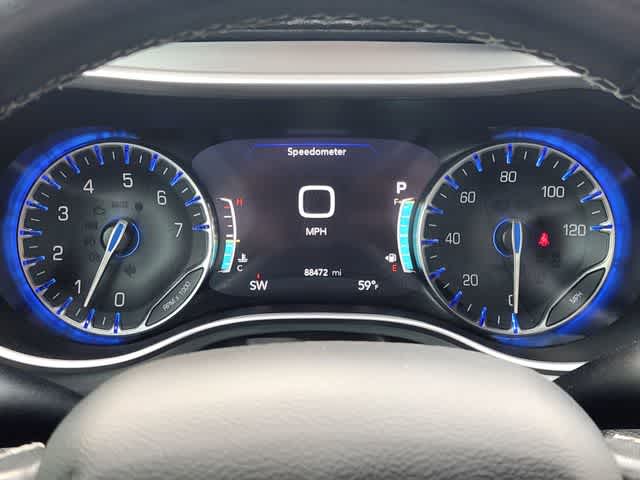 Thumbnail: 2020 Chrysler Pacifica - 18