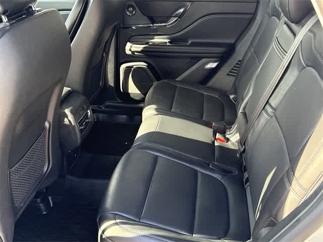 Thumbnail: 2020 Lincoln Corsair - 12