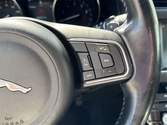 Thumbnail: 2018 Jaguar XF - 21