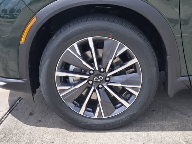 Thumbnail: 2026 INFINITI QX60 - 7