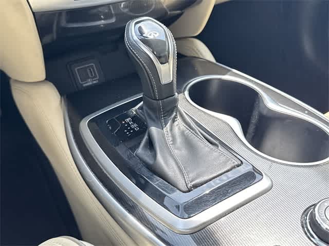 2019 INFINITI QX60 Luxe 18