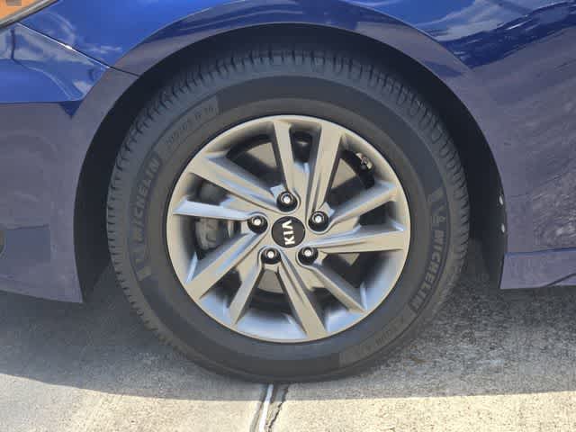 Thumbnail: 2019 Kia Optima - 8
