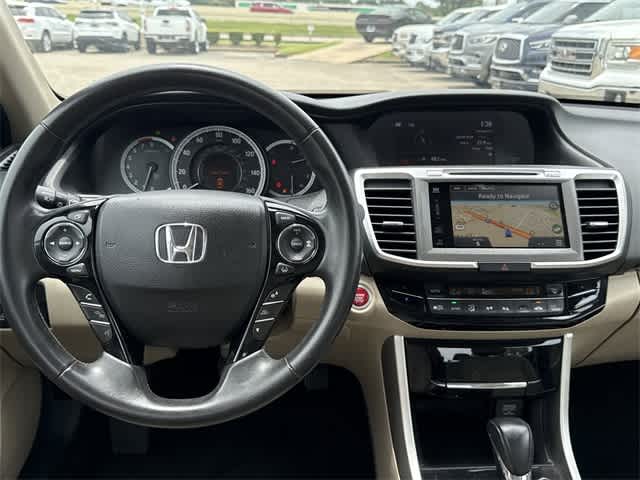Thumbnail: 2016 Honda Accord - 16