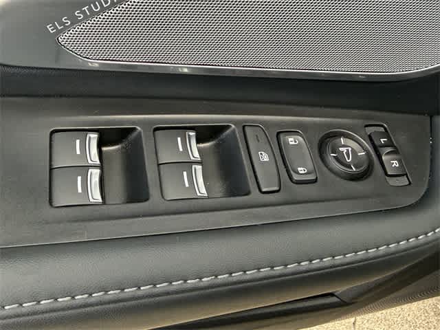 Thumbnail: 2021 Acura RDX - 9