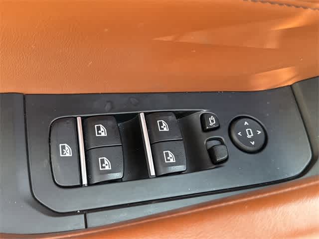 Thumbnail: 2022 BMW X6 - 9