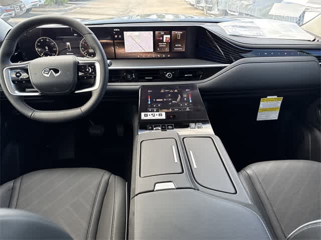 Thumbnail: 2026 INFINITI QX80 - 16