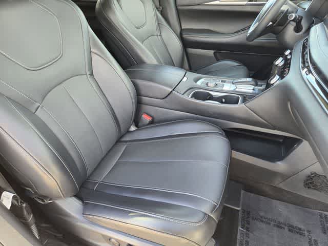 Thumbnail: 2023 INFINITI QX60 - 14