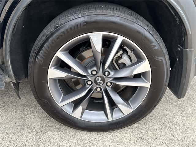 2023 INFINITI QX60 Luxe 19