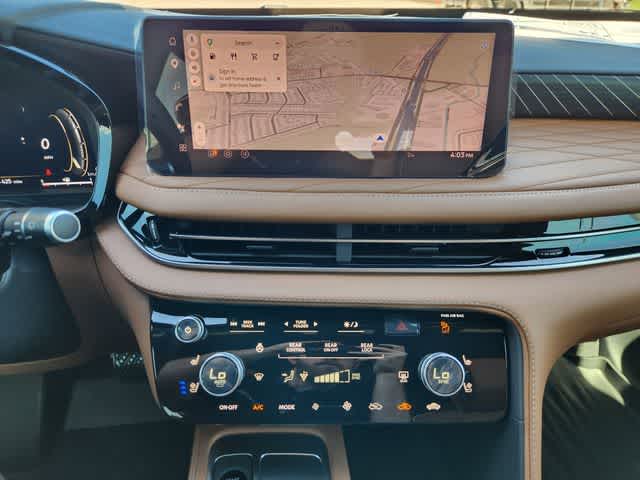 Thumbnail: 2026 INFINITI QX60 - 16