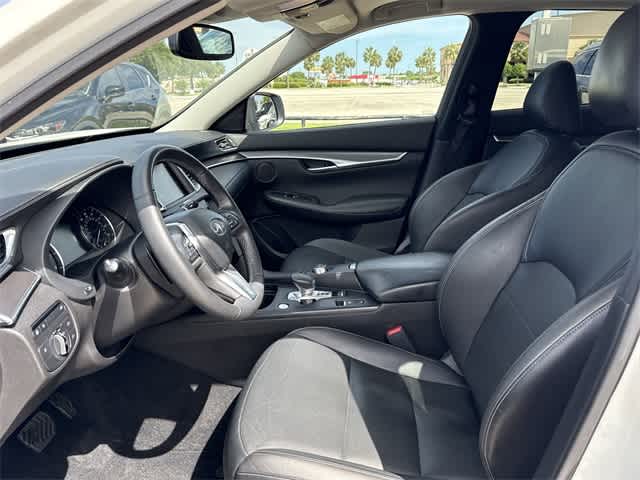 2022 INFINITI QX50 Luxe 10