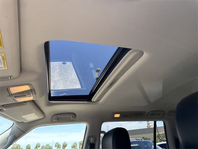 2018 INFINITI QX80  24