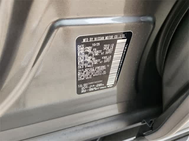 Thumbnail: 2026 INFINITI QX80 - 21