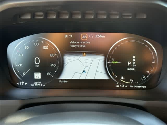 Thumbnail: 2022 Volvo XC90 - 23