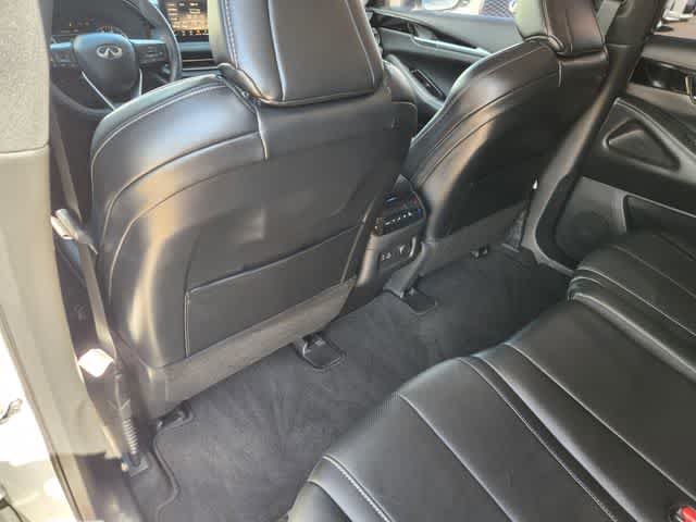 Thumbnail: 2023 INFINITI QX60 - 12