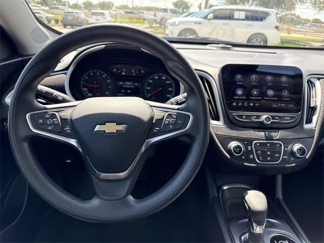 Thumbnail: 2024 Chevrolet Malibu - 14
