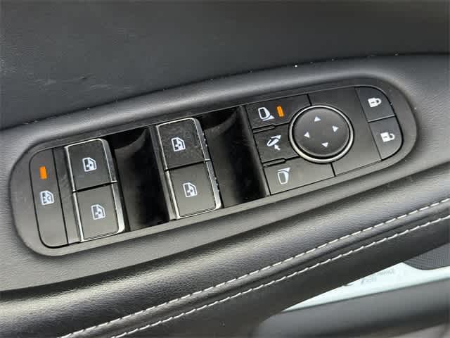 Thumbnail: 2023 INFINITI QX60 - 9