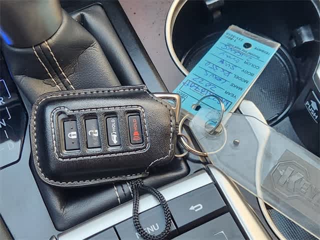 Thumbnail: 2022 Lexus RX - 20