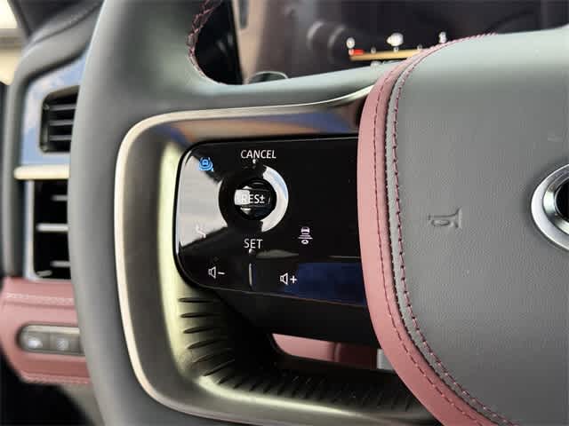 Thumbnail: 2026 INFINITI QX80 - 23